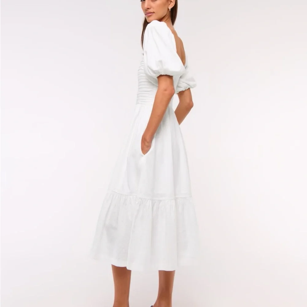 Abercrombie & Fitch White Square-Neck Midi Dress with Puff Sleeves - Picture 3 of 9